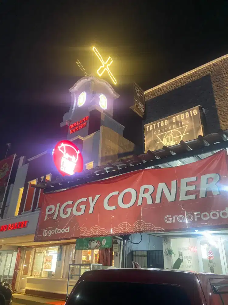 Di butuhkan karyawan untuk di Kitchen Resto Non Halal (Kotawisata )