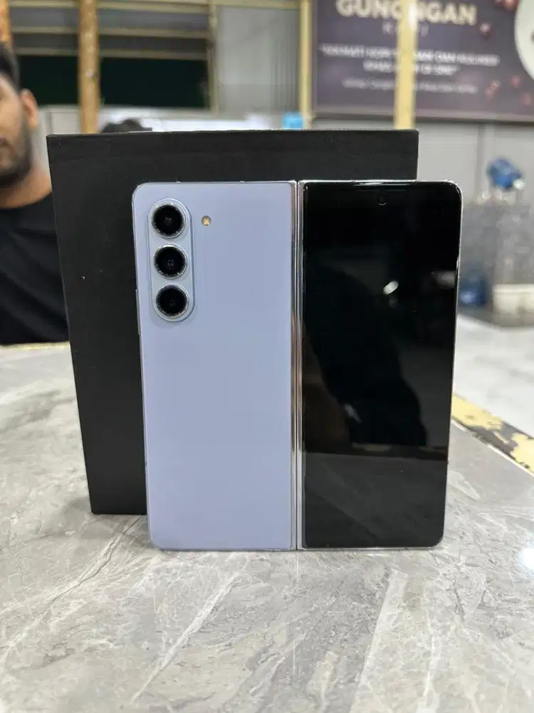 Samsung Zfold 5 12/512GB sein