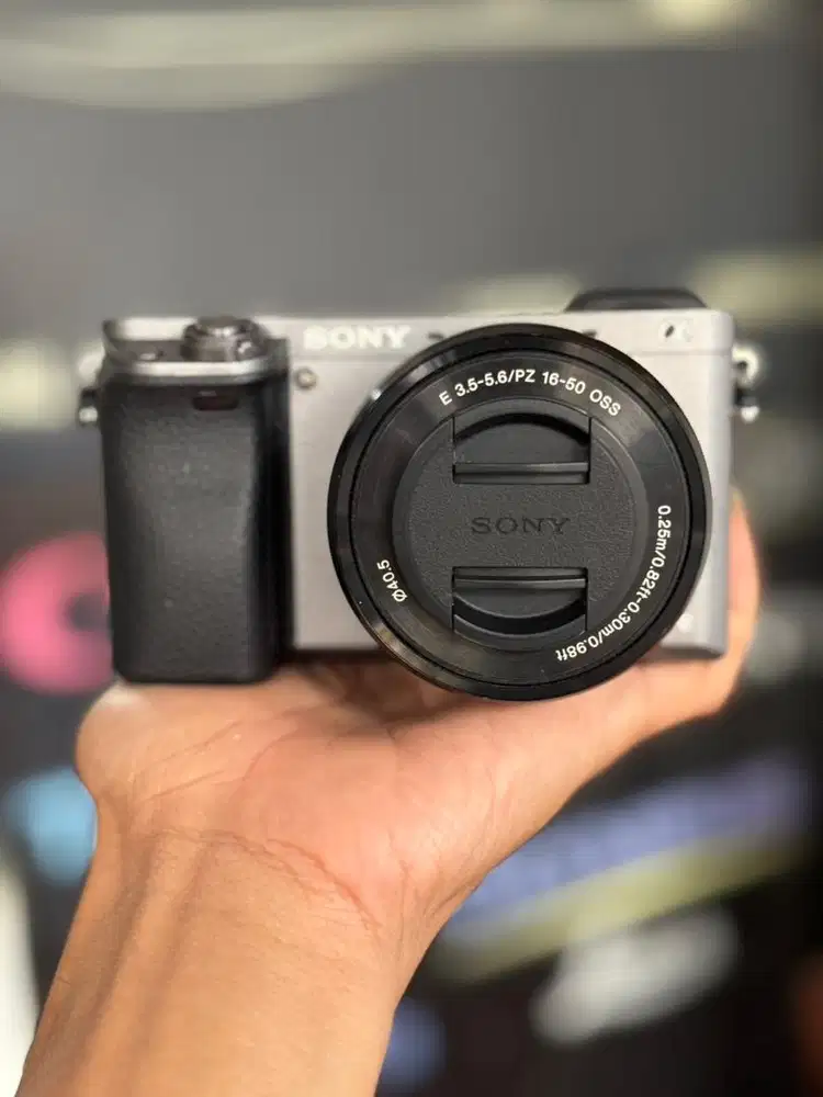 Sony A6000 Kit Box Mulus Bonus Banyak Istimewa