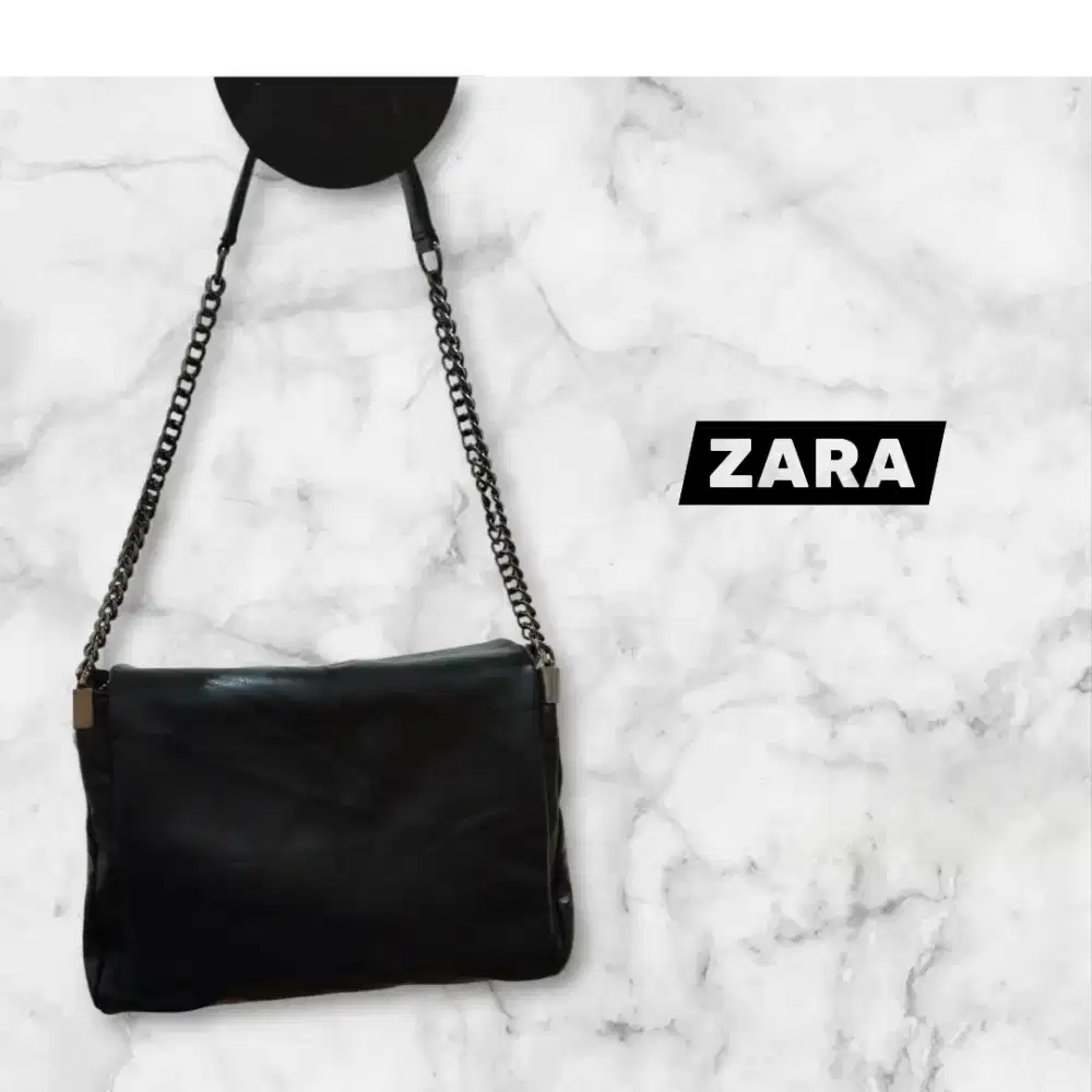 Zara sling bag hitam
