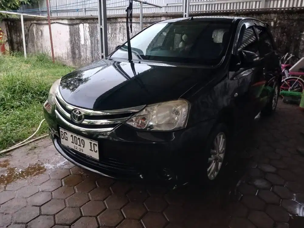 Toyota Etios MT 2014 Pribadi pajak des 2026