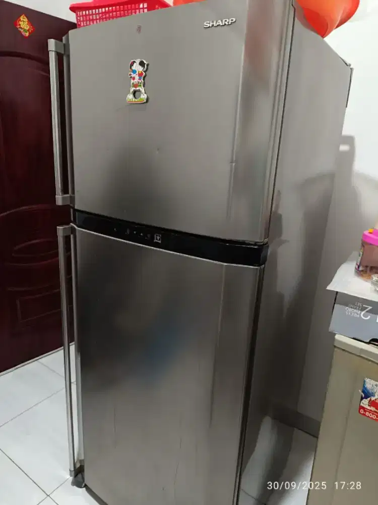 Kulkas Sharp 2 Pintu