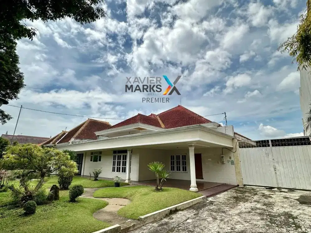 Rumah Vintage Lingkungan Tenang Di Dr Sutomo Klojen Malang