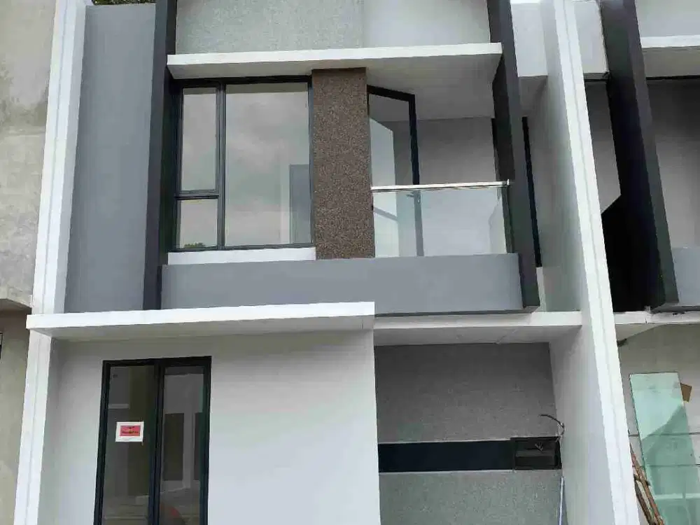 Rumah 2 lantai siap Huni dekat stasiun Rawabuntu dan Tol