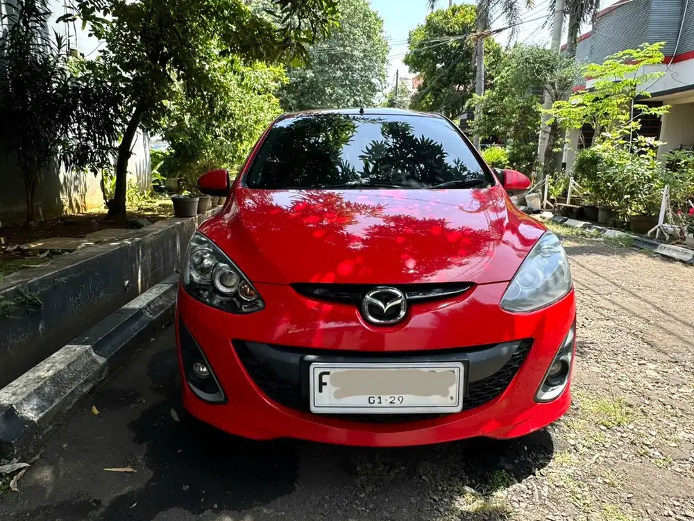 Mazda 2 2013 Bensin
