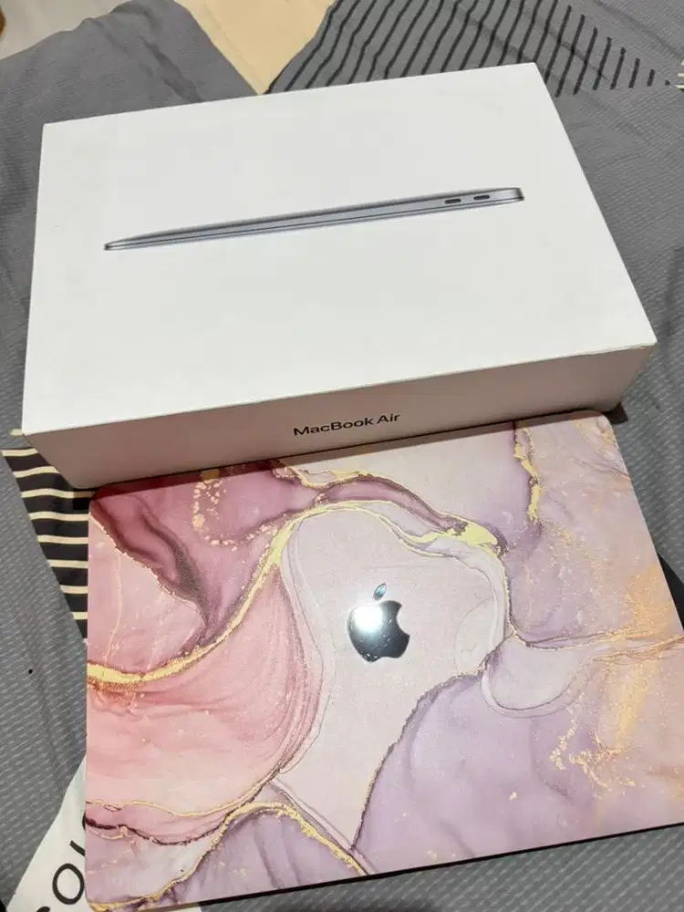 Macbook Air MI 2020 8/256