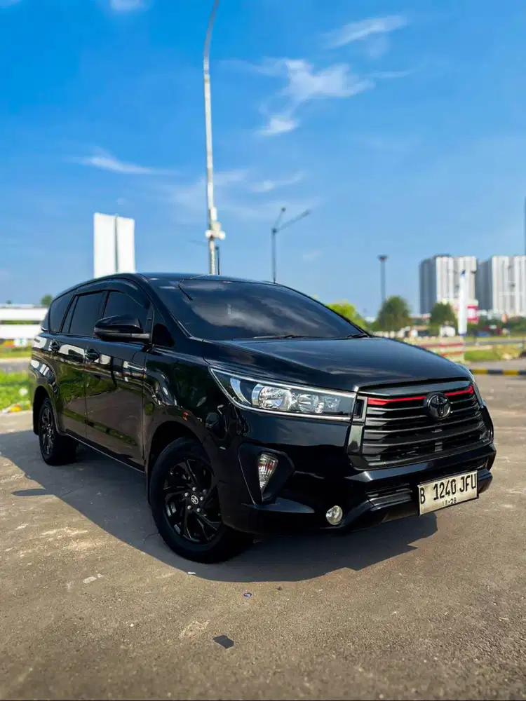 Harga Cash Paling Murah Innova Reborn 2.4 G Diesel AT 2023 Hitam
