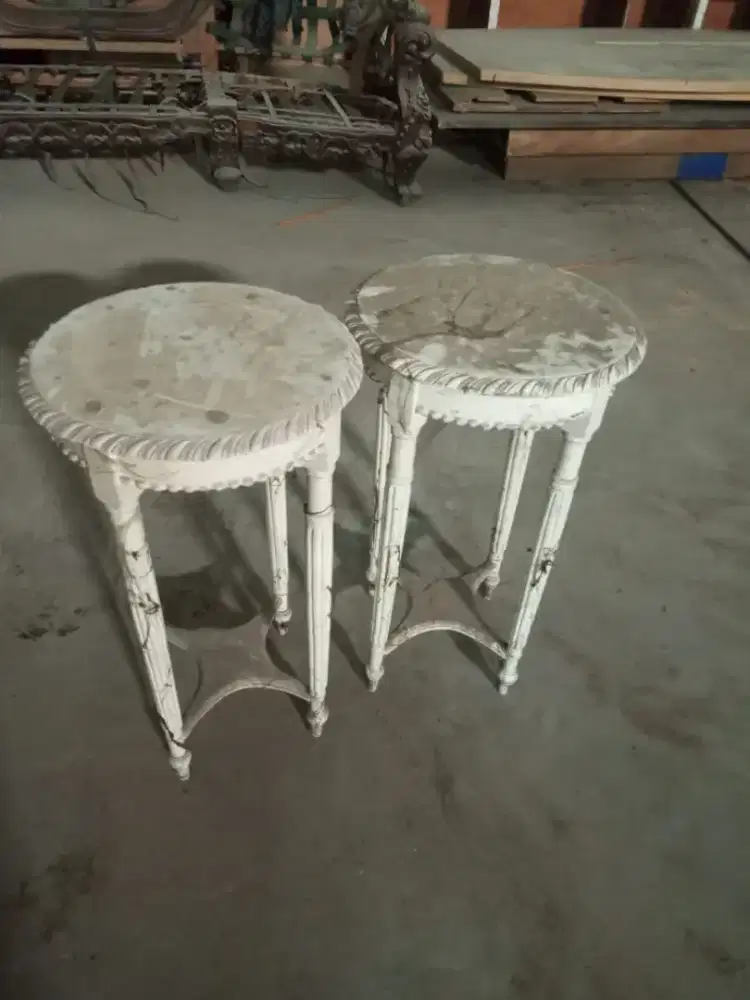 Nakas kayu bulat sepasang