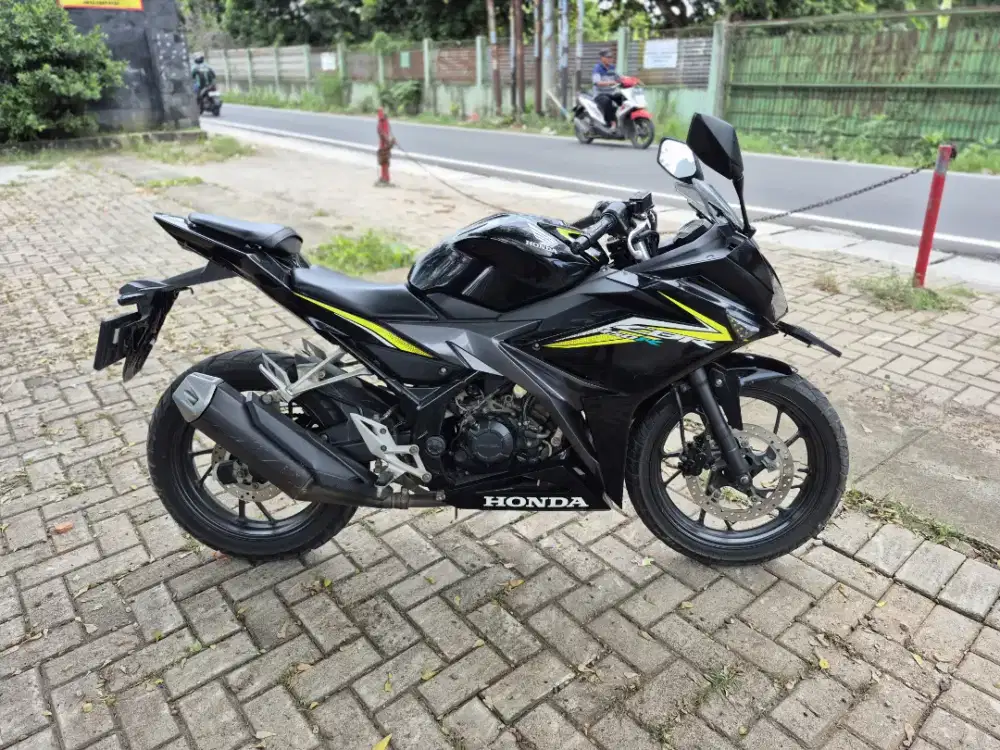 Cbr 2016 pajak hidup panjang original
