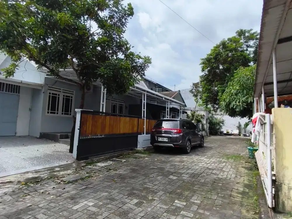 RUMAH DIJUAL MURAH DEKAT PASAR KRANGGAN JOGJA, SEBRANG HOTEL TENTREM