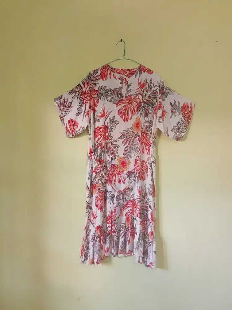 Dress / Daster / Dasul Batik Daun Tali Kancing Putih