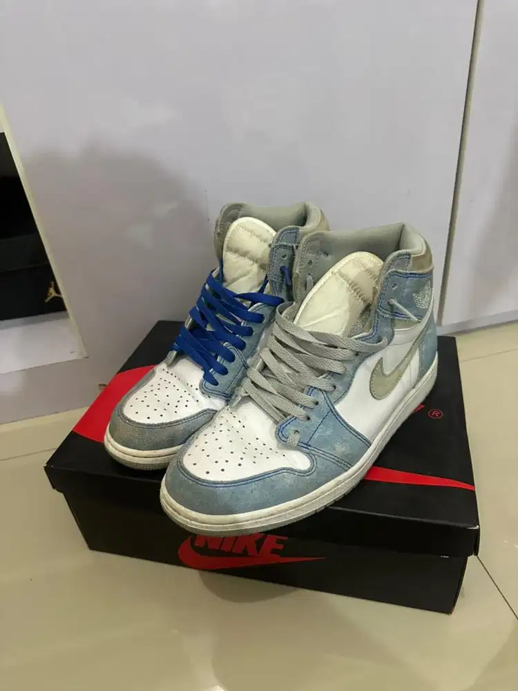 Nike Air Jordan 1 Hyper Royal High