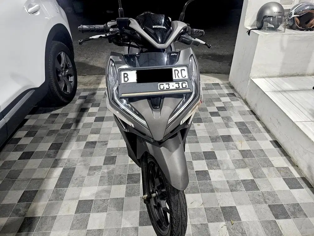 Honda Vario 125 CBS ISS 2020 ALARM – Tangan 1, Mulus, Pajak Hidup