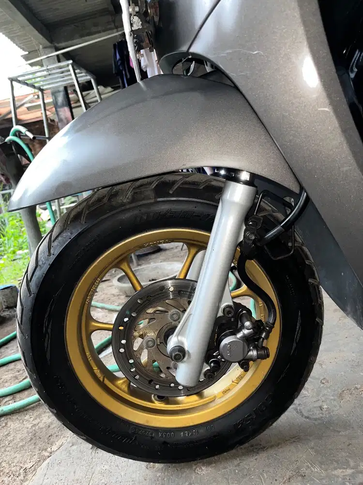 Jual Honda Scoopy kondisi mulus, siap pakai tanpa PR