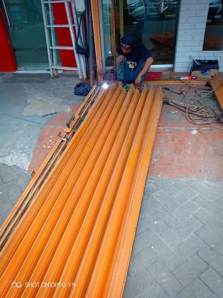 Spesialis servis rolling door folding gate murah