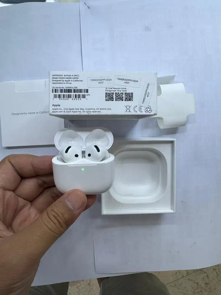 Apple Airpods 4 ANC original resmi ibox Fulset mulus
