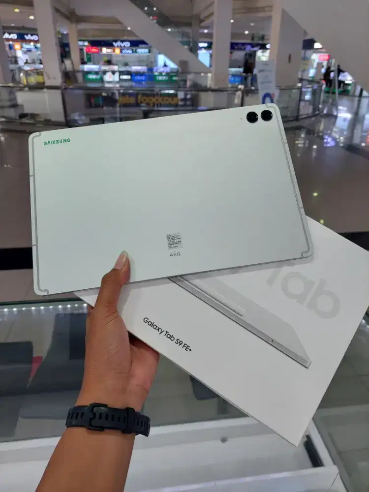 Samsung Tab S9 FE plus WiFi 8/128 seken fullset resmi