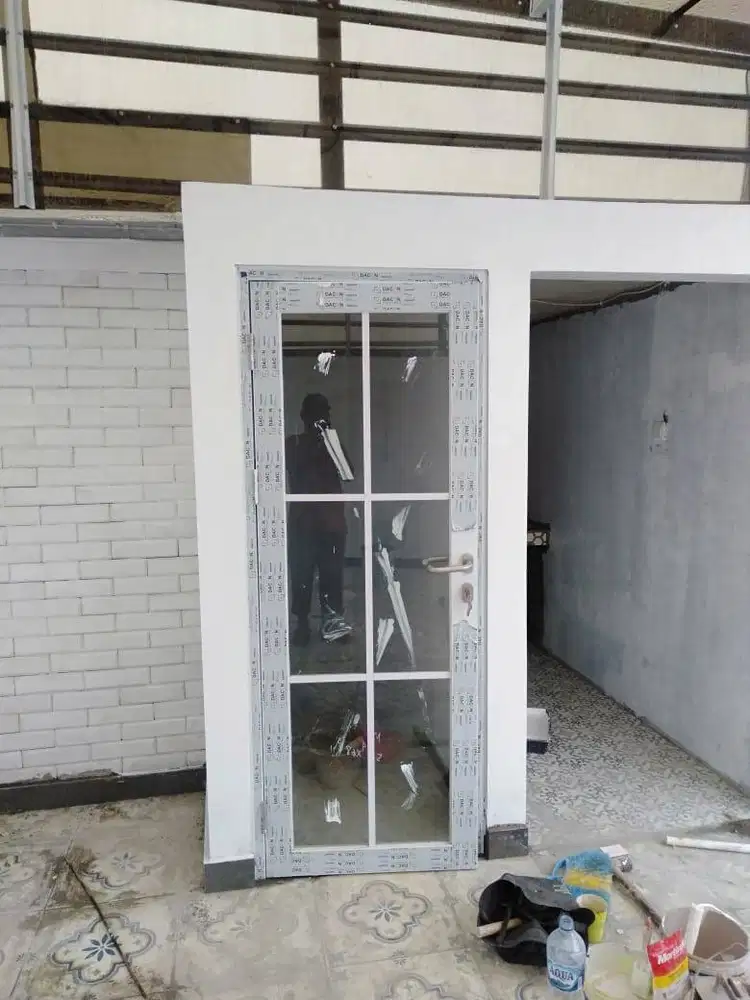 Pasang Kusen Alumunium - Aluminium + Partisi - Partisi - Plafon Gypsum