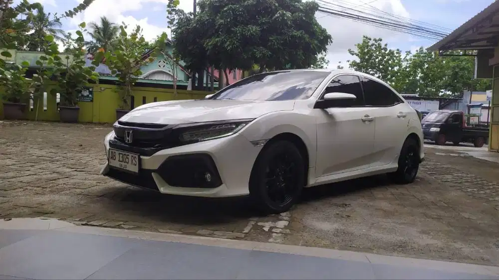 Honda civic hatchback 1.5T(2018)