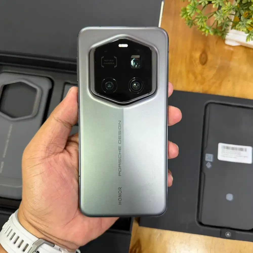 Honor Magic 7 RSR Porsche Design 24/1TB agate gray Global Pajak resmi