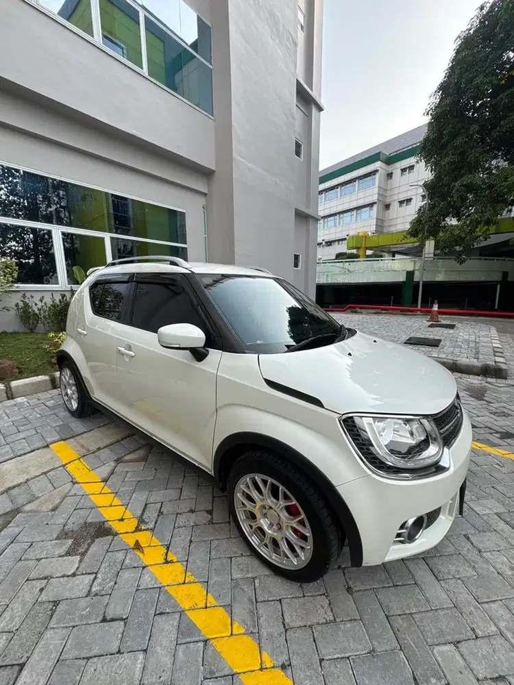 Suzuki Ignis 2018 AGS Putih