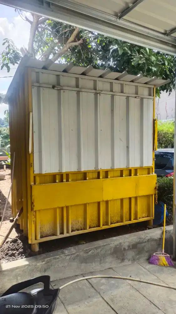 Jual kontianer ex jualan kuliner