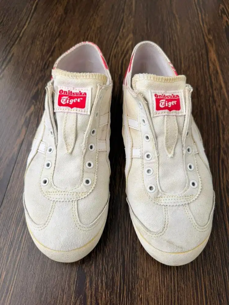 Prelove sepatu onitsuka tiger
