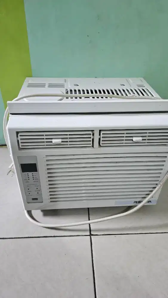 AC REIWA / AC WINDOW REIWA 1/2 PK CW-0501RA 370 WATT