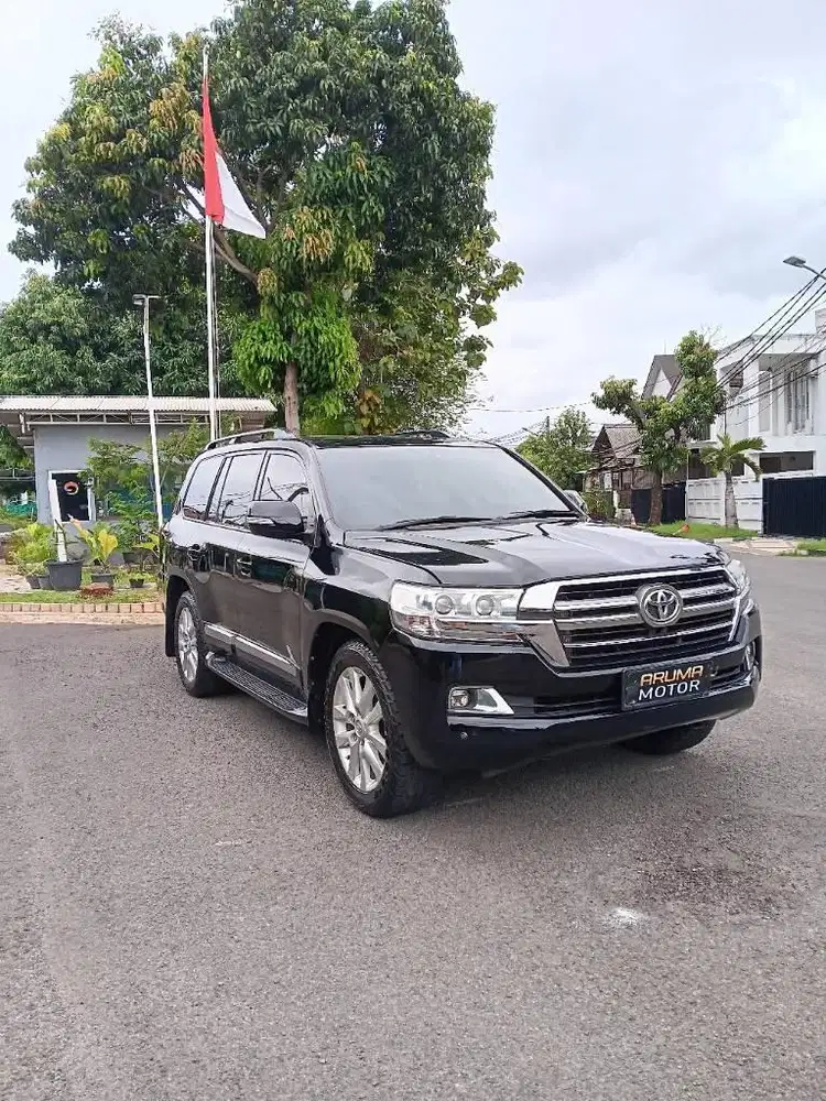 Land cruiser UK version full spec tahun 2012 facelift model 2020.