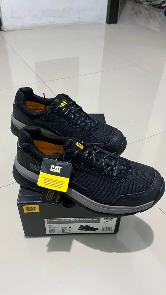 Sepatu safety CaterPillar