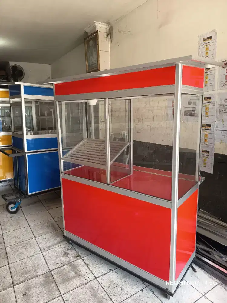 Roda otlet fried chiken