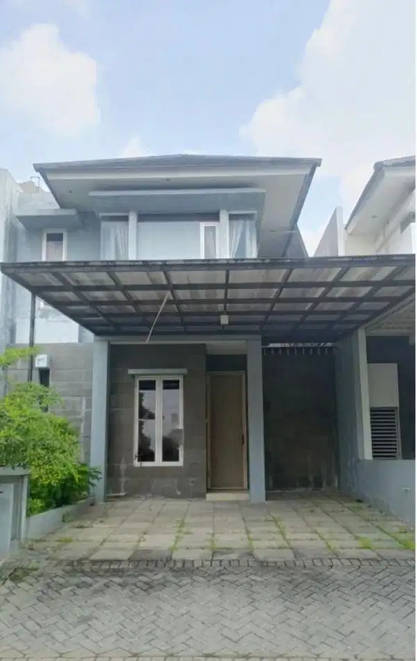 *Dijual Cepat Rumah Royal Residence, Cluster Harewood, Surabaya*