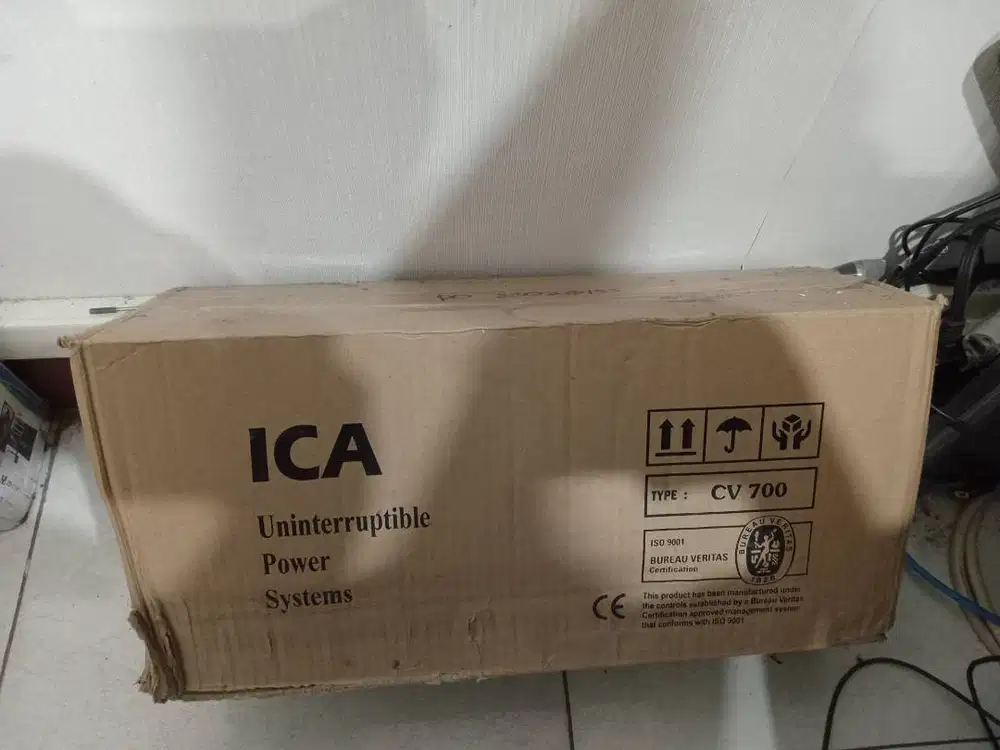 UPS ICA CP700 700 VA