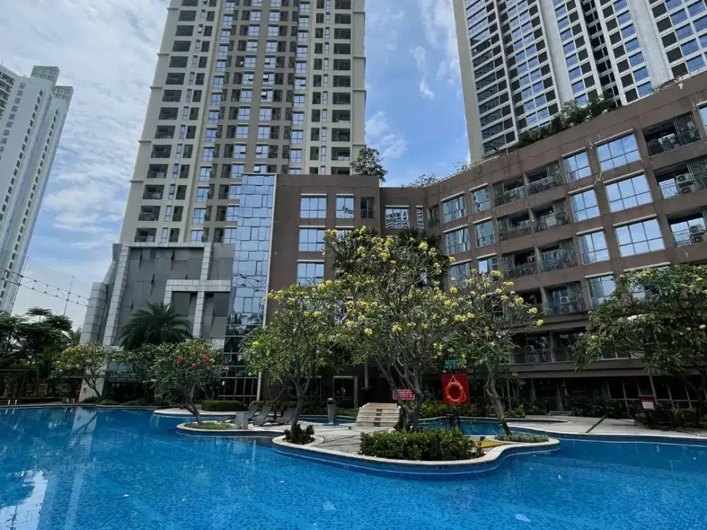 Di Jual Cepat under market dan murah 1 unit Apartement semi furnished di The Mansion Golf Kemayoran