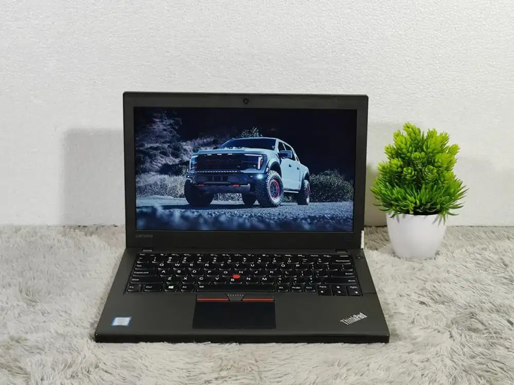 Laptop Lenovo ThinkPad X260 Core i7 Murah Cocok buat Pelajar