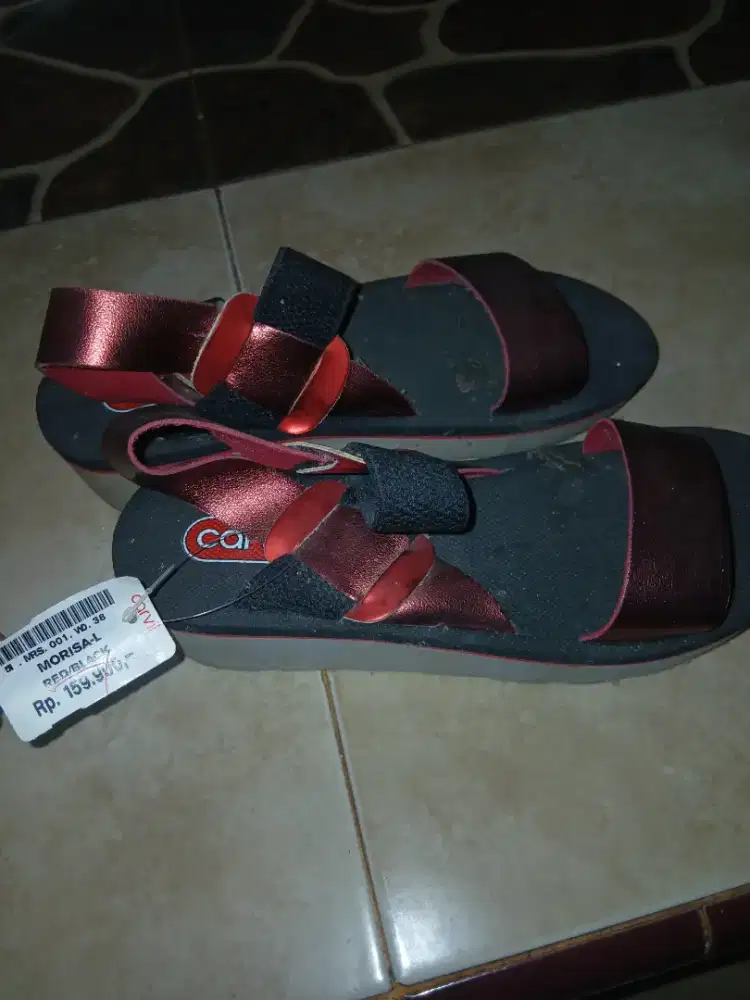 Carvil Morisa-L Red/Black