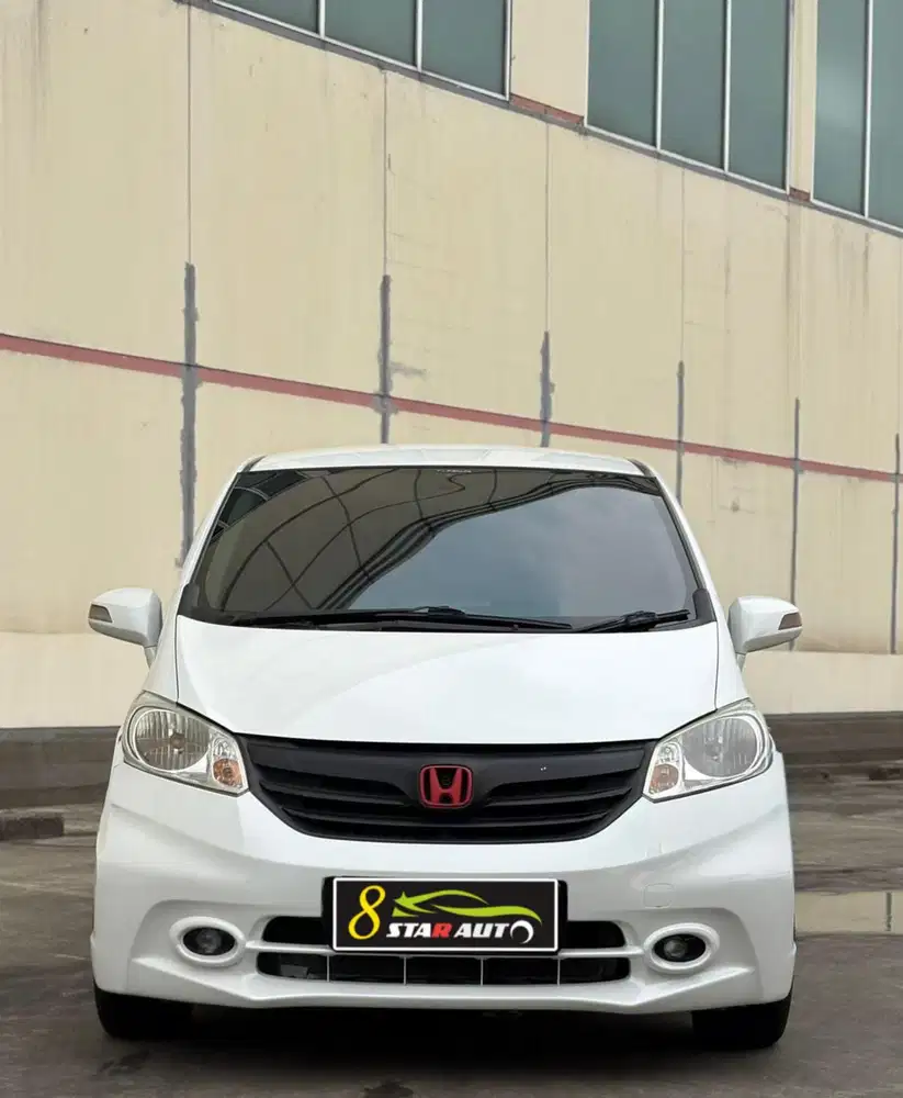 Honda Freed SD Matic AT 2013 Facelift