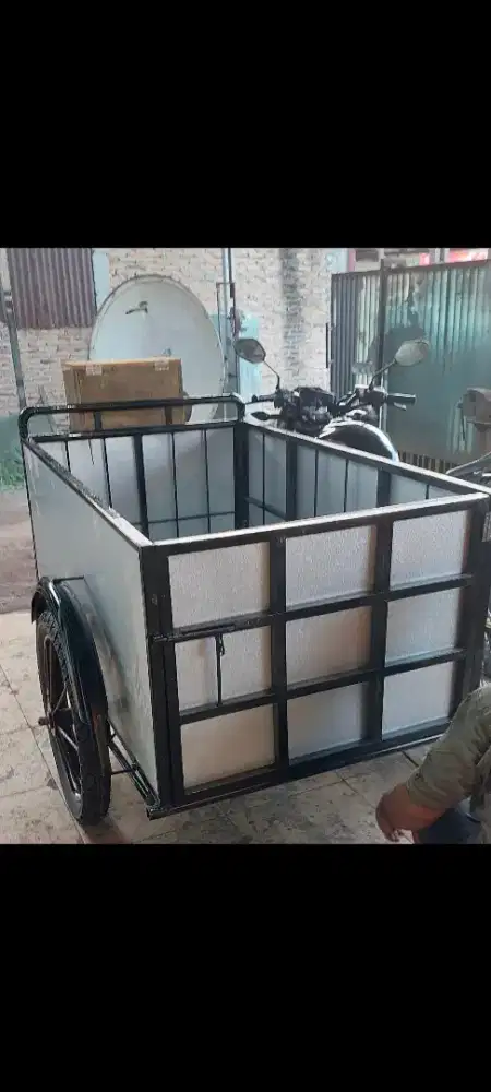 Spesialis buat tempahan bak becak brng