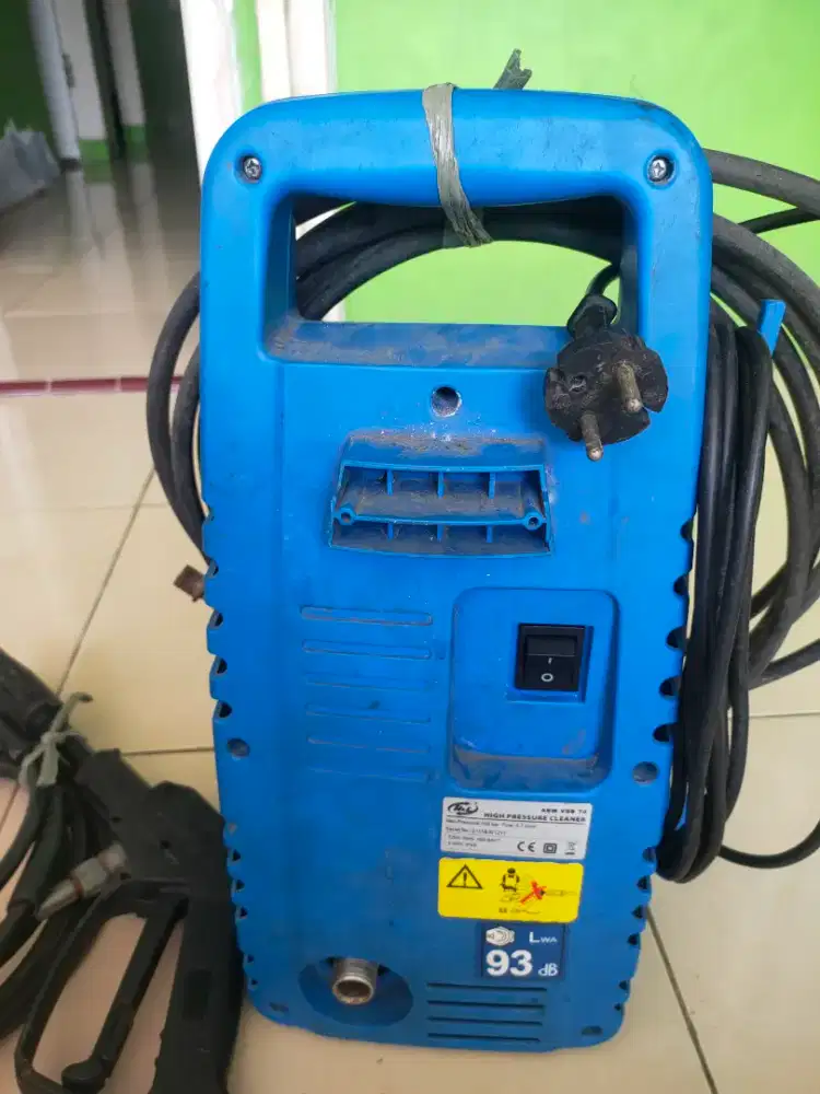 Jet cleaner merek A & W untuk AC split,motor & mobil juga motor