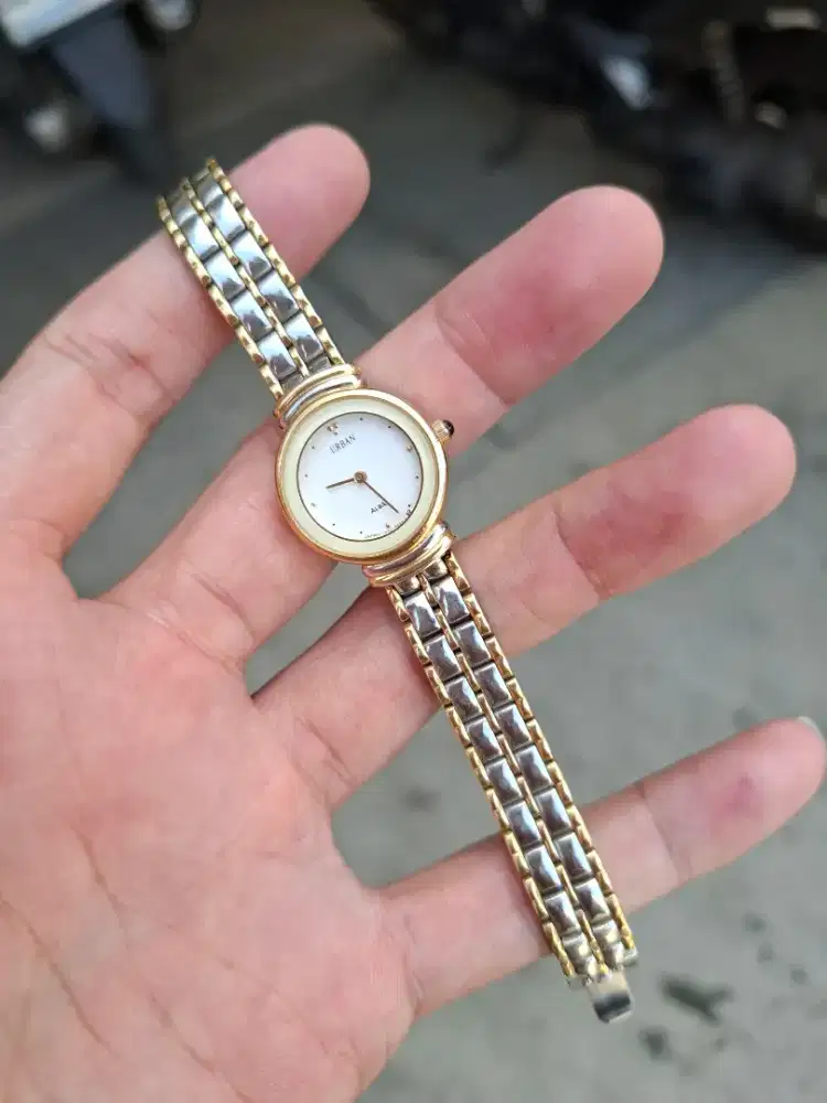 Alba urban ladies watch