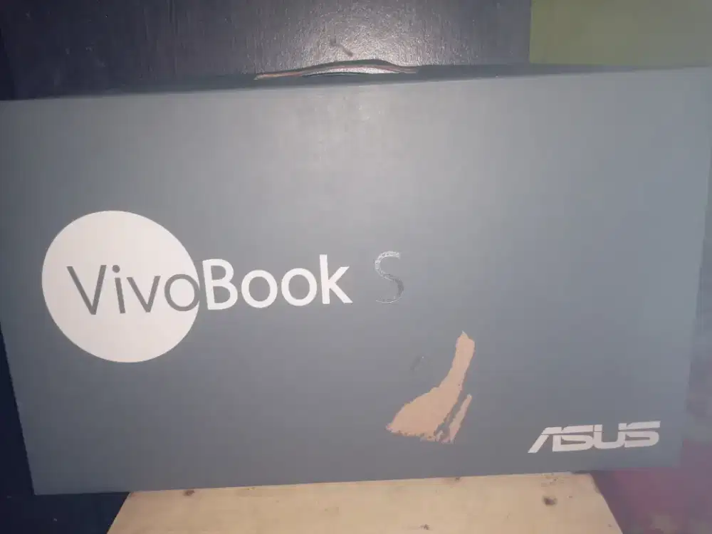 Laptop Asus Vivobook S410UN core i5