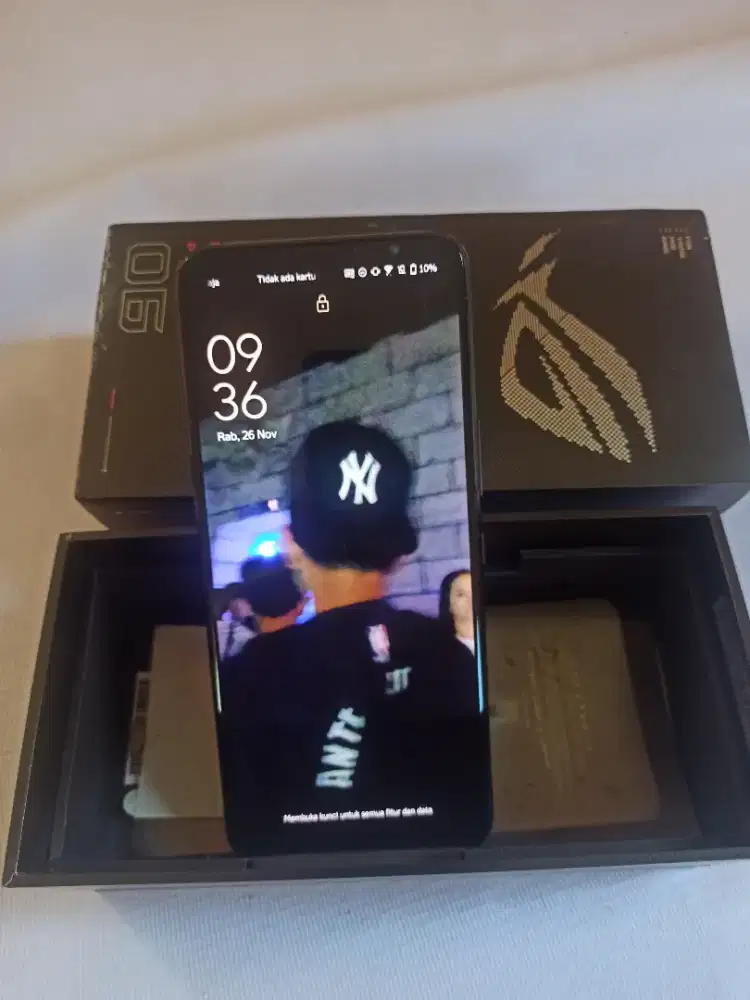 Jual Asus ROG Phone 06 12/256 Seken