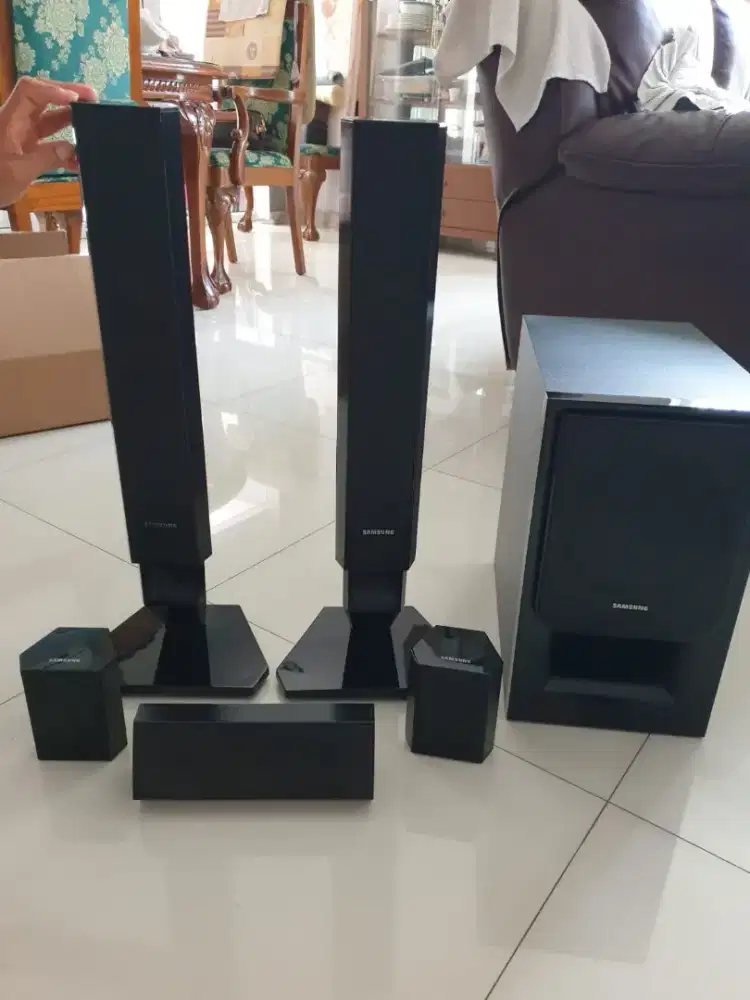 dijual keadaan bekas tp rasa baru