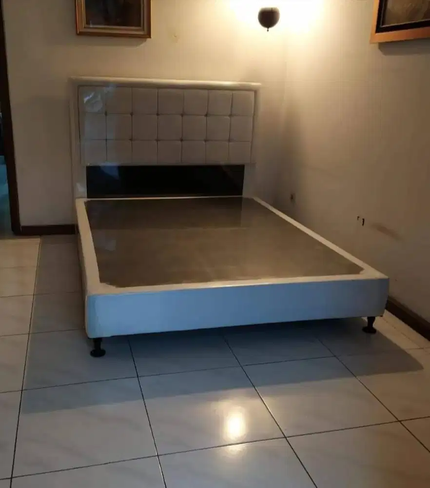 Ranjang Kasur Single (120 x 200)