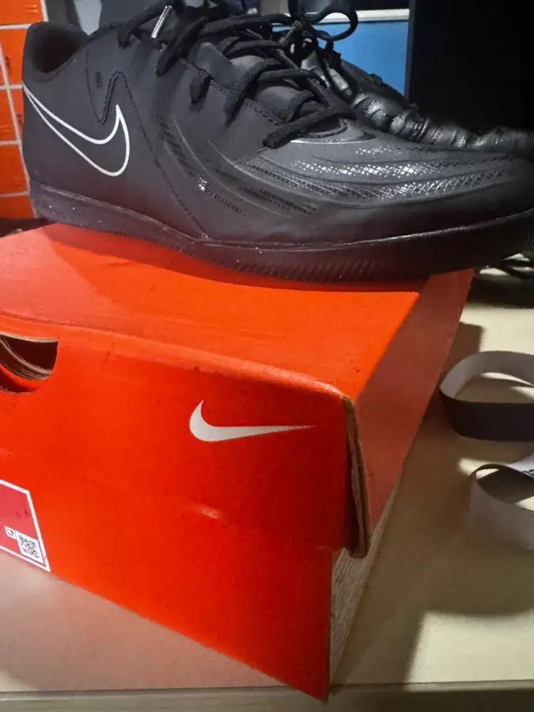 Nike Phantom GX 2 like new