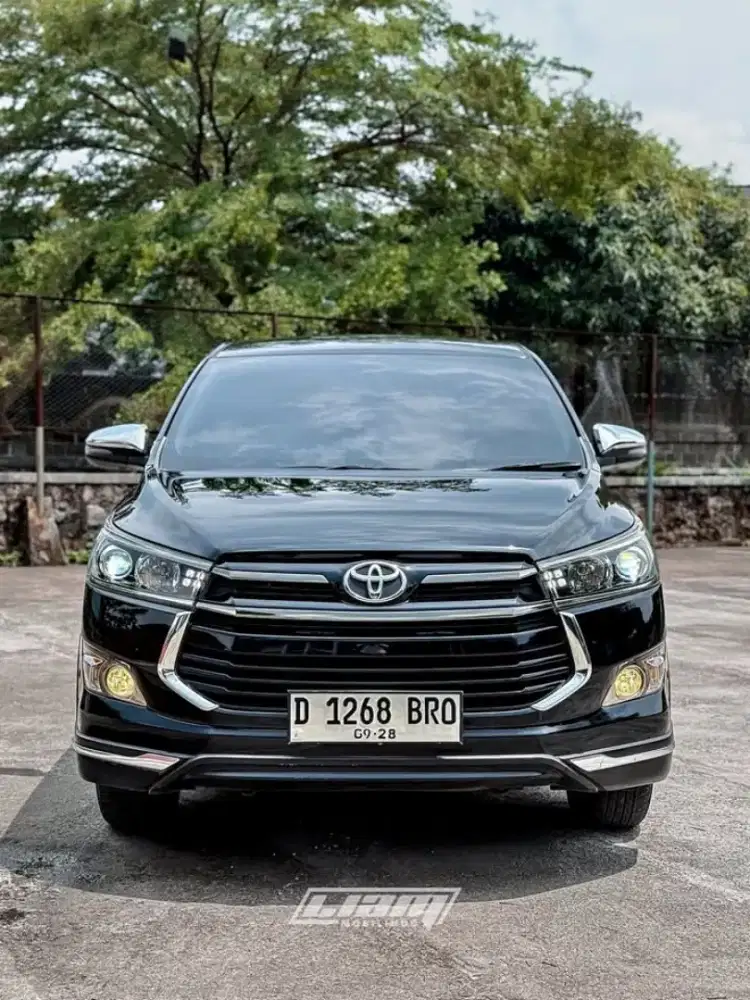 Toyota Innova Venturer 2019 Matik Bensin 
Mobil Bagus dan Terawat