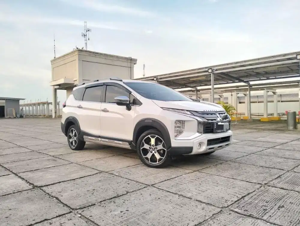 KM 49rb Mitsubishi Xpander Cross Premium Package 1.5 Metic 2021