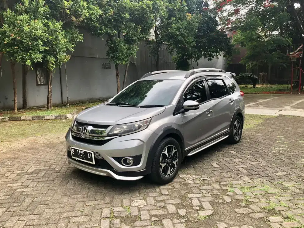 HONDA BR-V E PRESTIGE AT 2016