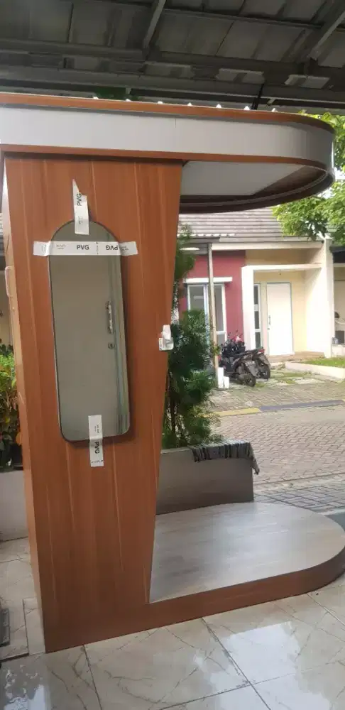 Jual Booth Photobox Bekas Siap pakai + DSLR dan lighting +PC AIO