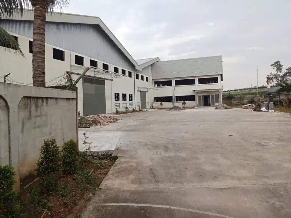 Gudang Baru Siap Pakai Cikupa, Tangerang Akses 40ft